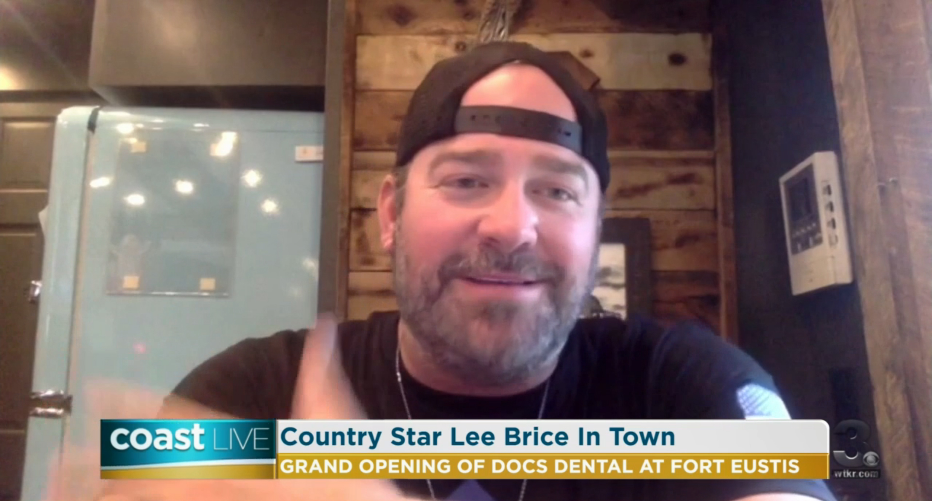 where does lee brice live